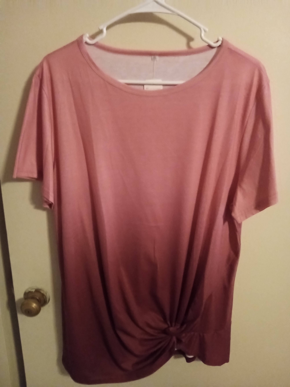 Source Unknown Mauve Short Sleeve Tee with Front Twist